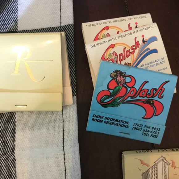 68 Former Las Vegas Hotel Matchbooks Aladdin Stardust Sands Imperial Palace etc - Picture 5 of 12